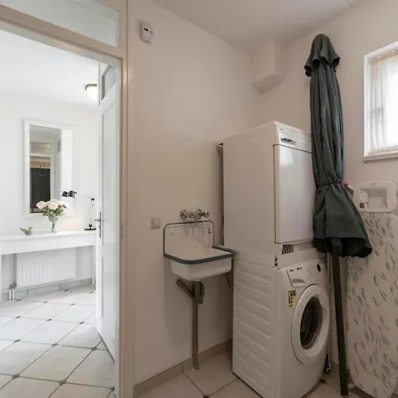 Beautiful Detached Garden Villa