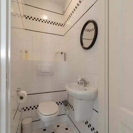 빌라 In Near The 칼란트소그