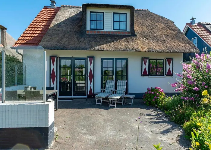 빌라 In Near The *