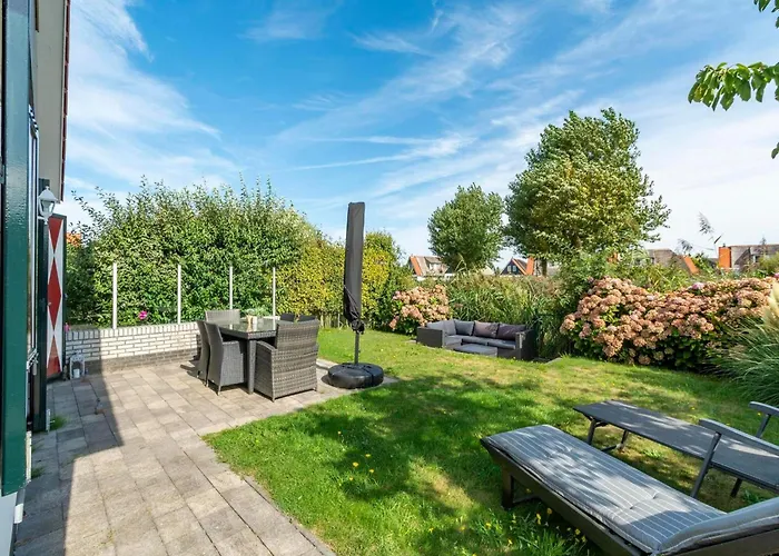 In Near The 빌라 *