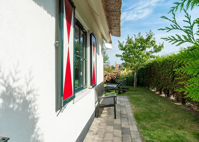 In Near The 빌라 칼란트소그